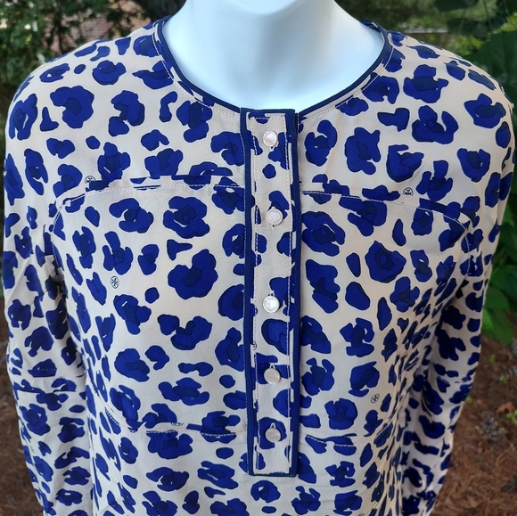 Tory Burch Robin Silk Blue Cheetah Print Long Sleeve Tunic Blouse Women's Size 2 - Picture 3 of 14